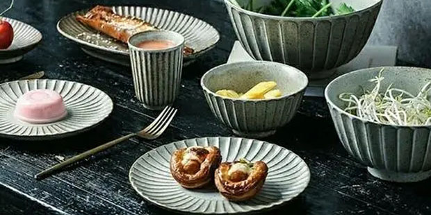 PREMIUM DINING PLATE